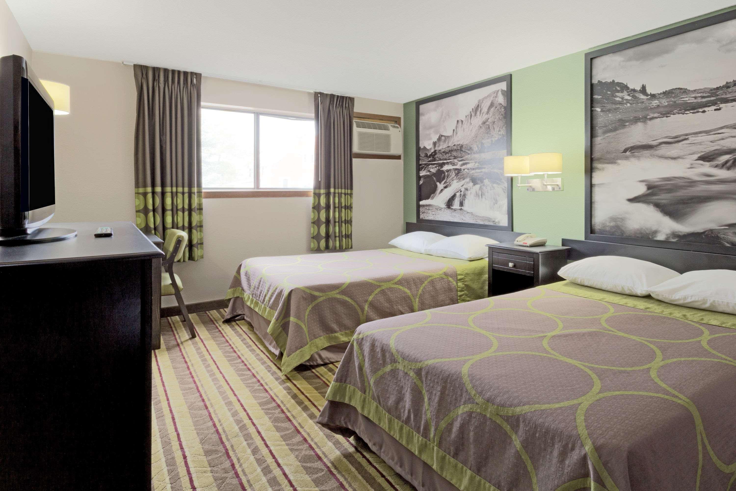 Super 8 By Wyndham Green River Ngoại thất bức ảnh
