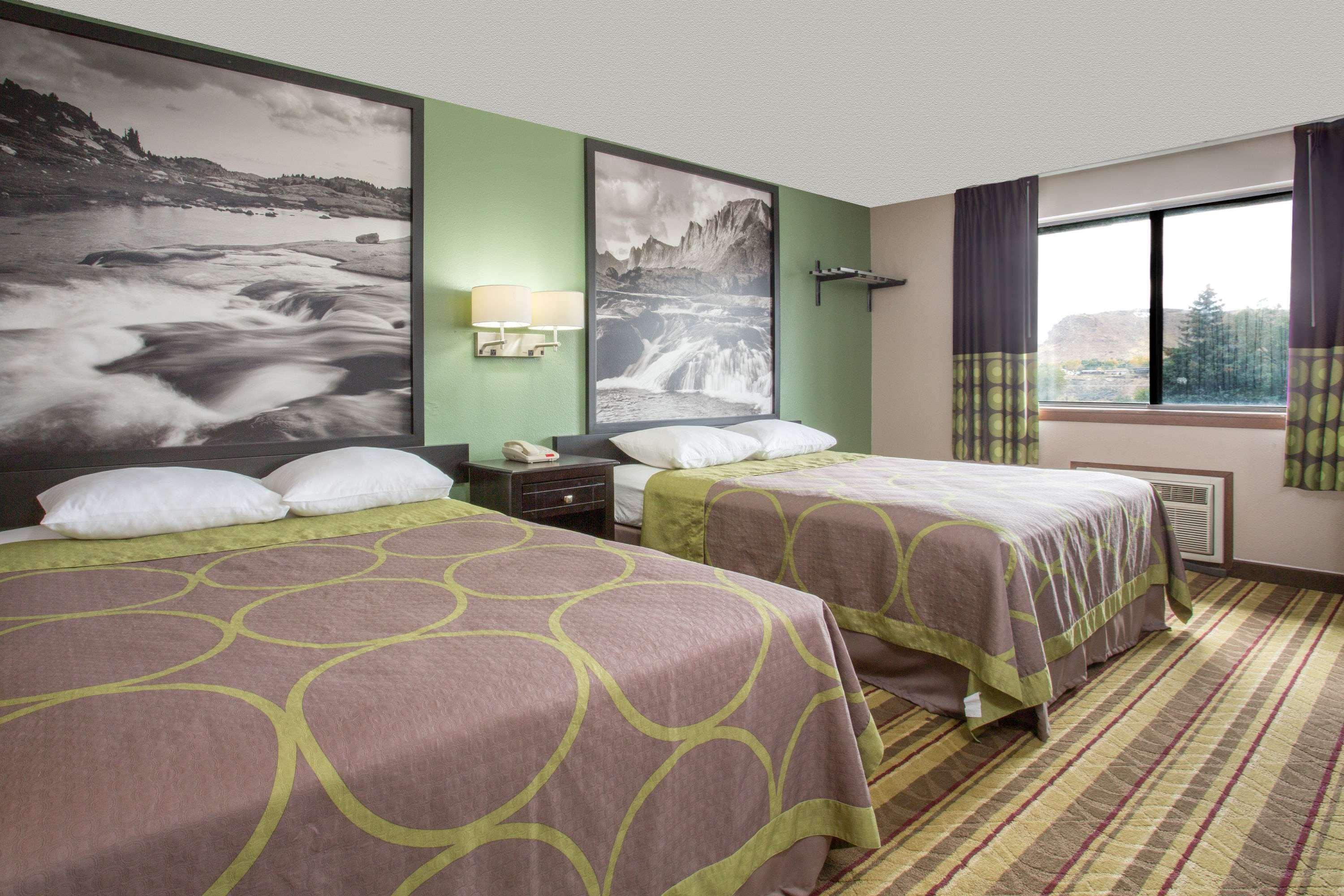 Super 8 By Wyndham Green River Ngoại thất bức ảnh